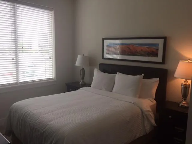 샬럿 Oakwood At Presley Uptown 아파트